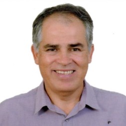 Dr. Angel Herrera Ulloa