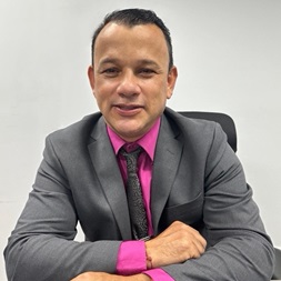 Dr. José Miguel Pereira Chaves